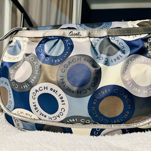 Coach diaper bag - Picture 1 of 5